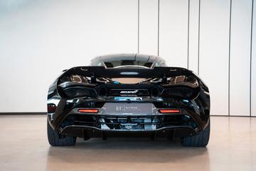 2022 Mclaren 720S — фото 7