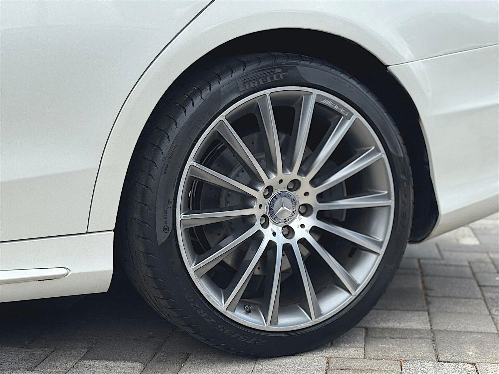 Fahrzeugabbildung Mercedes-Benz S 350d L BlueTec 4Matic Lang AMG-Line *Pano*ACC*