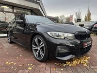 BMW 320 d xDrive M Sport Head-up-Display, Laser, AHK
