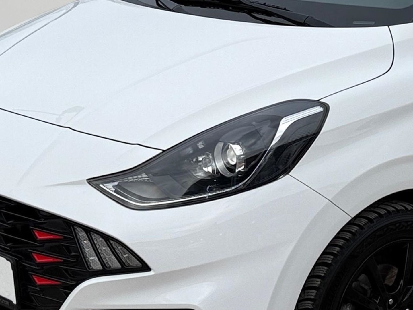Fahrzeugabbildung Hyundai i10 N Line 1.0 Turbo N NAVI-P+DACH LACKIERUNG+KA