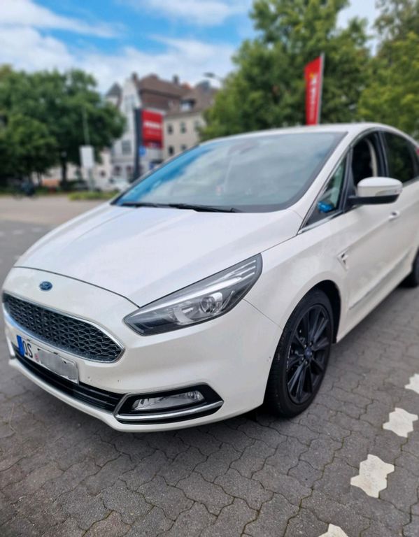 Image of Ford S-Max