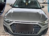 Audi A1 S-Line, Automatik, Black, 18 Zoll, 1. Hand - Audi A1 Gebrauchtwagen in Frankfurt