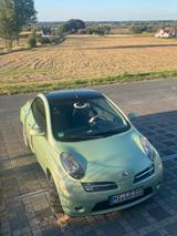 Nissan Micra C+C Premium 1.6 Premium - Nissan Micra mit Benzin-Antrieb: Cabrio, 1.6