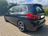 BMW 220i Gran Tourer Sport Line Automatik - BMW 220 Gran Tourer von privat