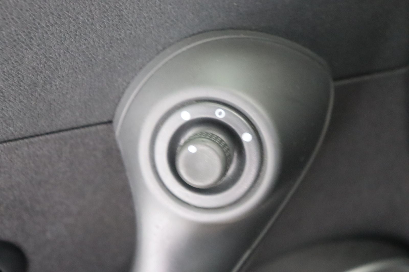 Fahrzeugabbildung Renault Clio Grandtour by Rip Curl 1.2 16V TCE