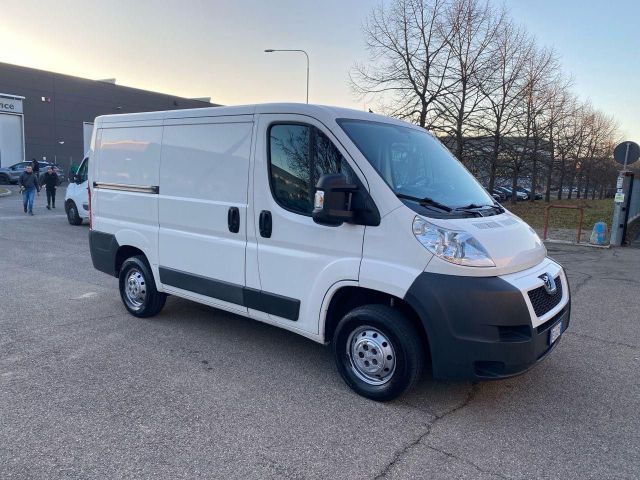 Peugeot Boxer 328 2.2 HDi/110CV FAP PC-TN Furgon