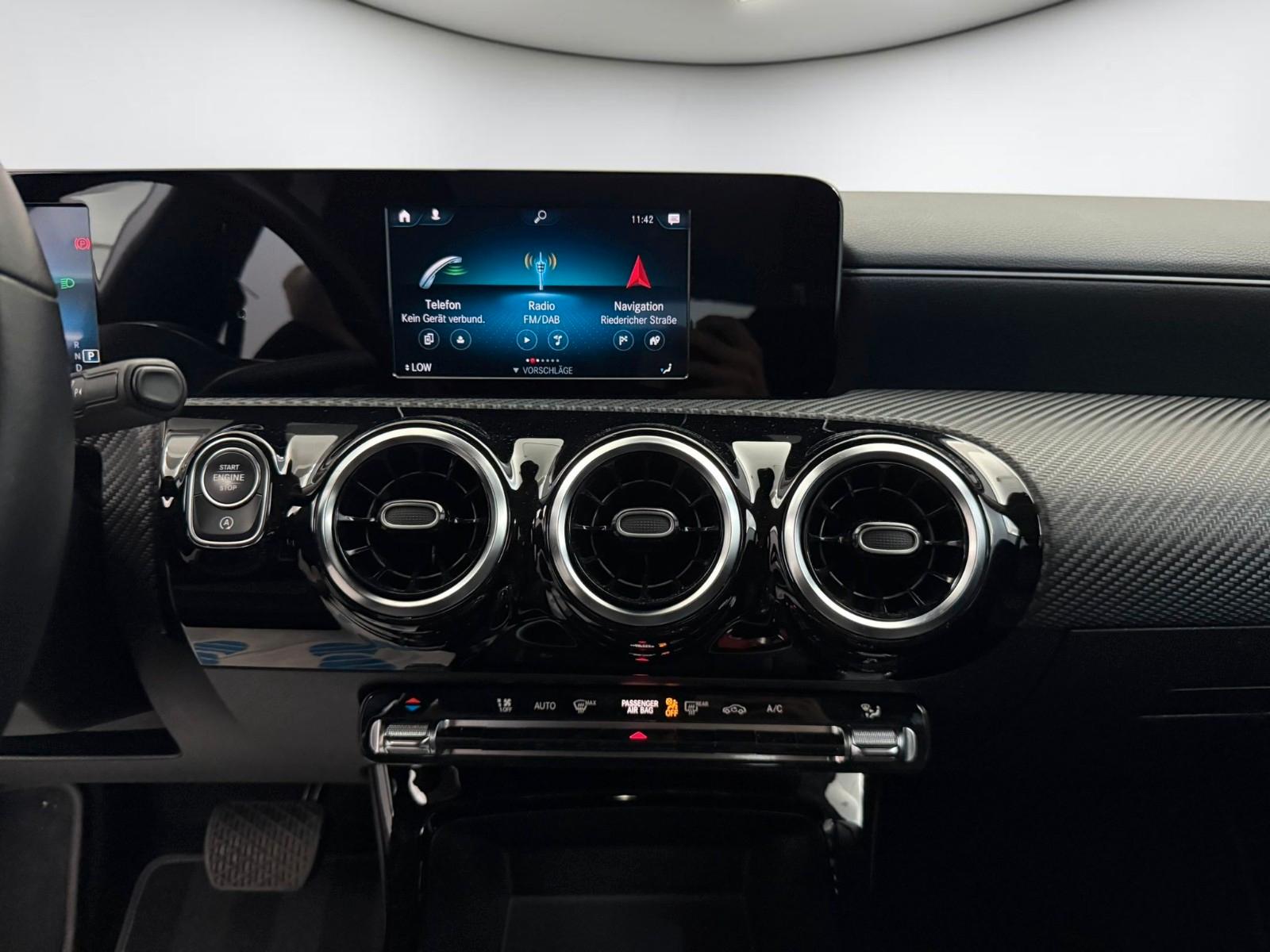 Mercedes-Benz CLA 180d Shooting Brake AHK*ACC*WIDE*CARPLAY, миниатюра 23