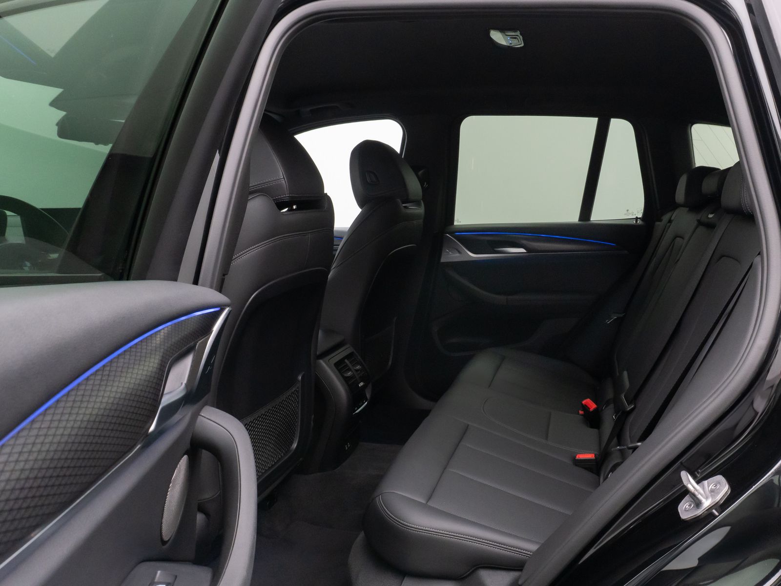 Fahrzeugabbildung BMW X3 xD20i M Sport Kamera DAB H/K AHK Alarm 20Zoll