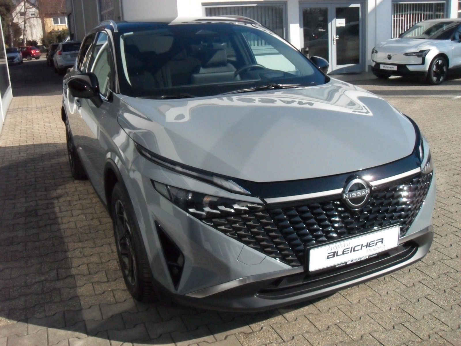 Fahrzeugabbildung Nissan Qashqai 1,3 N-Connecta | WP | ACC | HeadUp