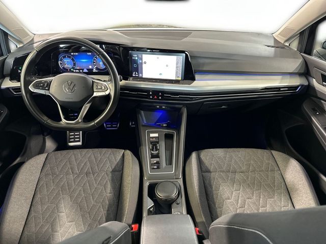 Golf VIII 2.0 TDI DSG MOVE LED+AHK+PANO+HUD+NAVI