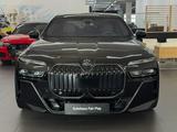 BMW 740 d xDrive M Sport ABSOLUT VOLL!! NEUWERTIG!! - BMW 740 in Erfurt