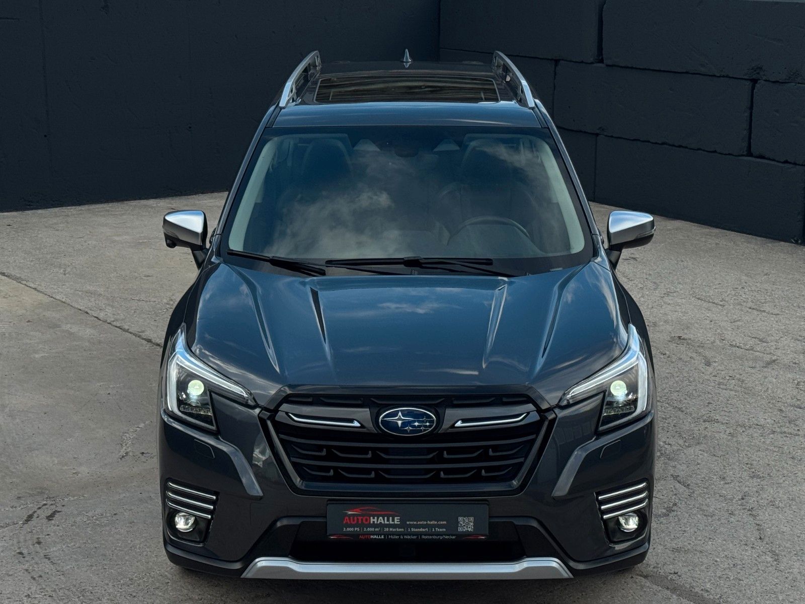 Fahrzeugabbildung Subaru Forester 2.0ie Platinum Standhzg. Pano Leder AHK