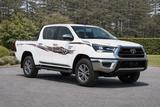 Toyota Hilux 2.7 4WD SR5 EXPORT OUT OF EU - Toyota mit Benzin-Antrieb: Vollleder, mit Apple Carplay, Geländewagen