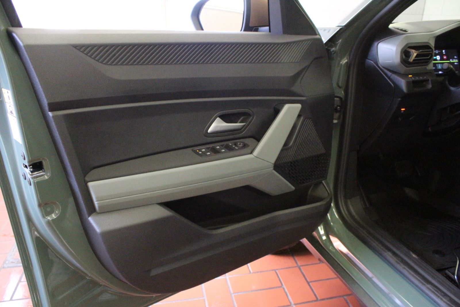 Fahrzeugabbildung Dacia Duster hybrid 155 Extreme *City-*Technik-*Winter