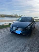Mercedes-Benz Mercedes Benz B 200 - Mercedes-Benz B 200 von privat