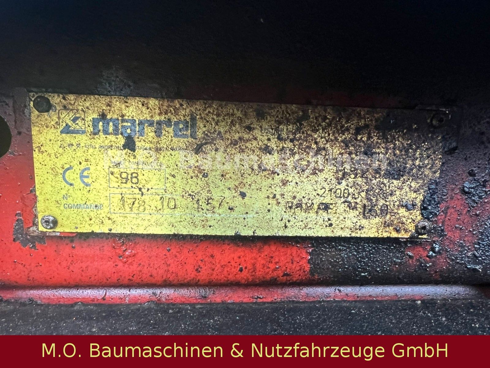 Fahrzeugabbildung Renault Kerax 260-19 / 4x2 / Marell  /