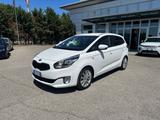 Kia Carens 1.7 CRDi 115 CV Class - 2015 - weiße Kia Carens