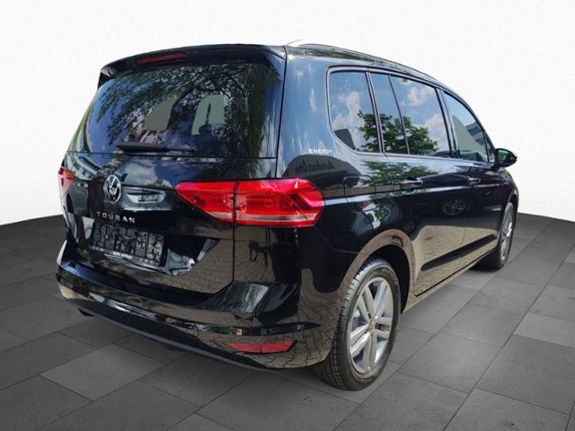 Fahrzeugabbildung Volkswagen Touran 1,5 TSI DSG 7-SITZER KAMERA KEYLESS NAVI