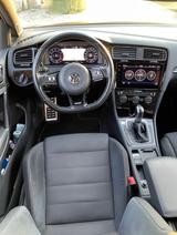 Volkswagen Golf 2.0 TSI DSG 4MOTION R  - Volkswagen Gebrauchtwagen in Freiburg