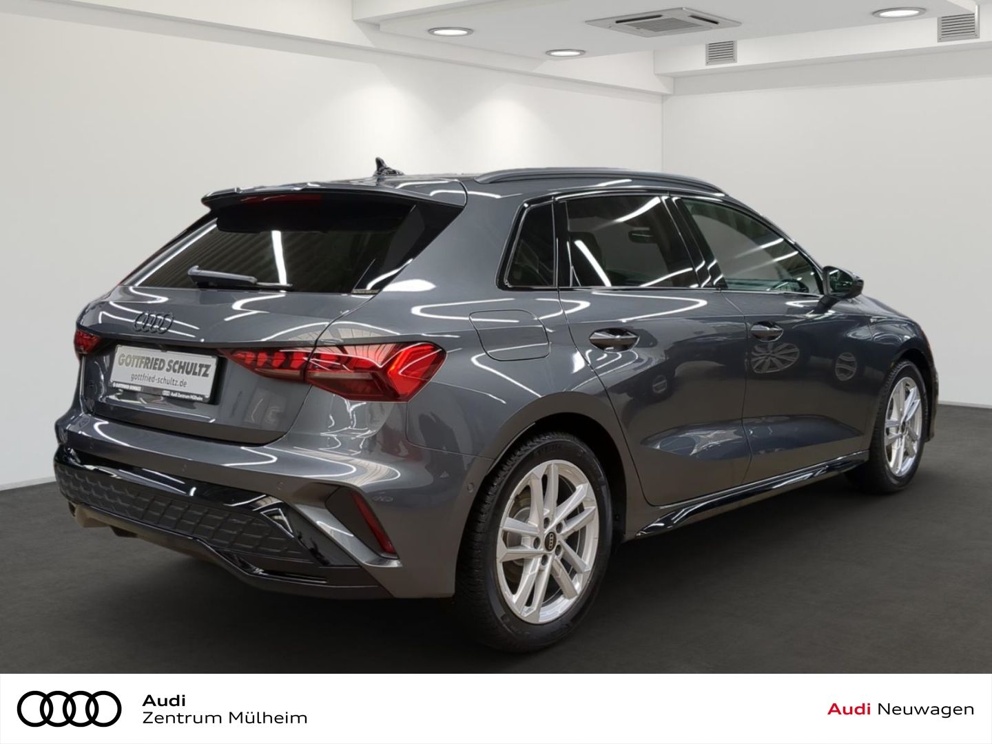 Audi A3 Sportback TFSI 150 PS tronic S line foto 4