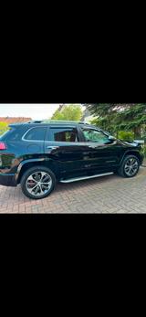 Jeep Cherokee MY19 Absolut voll Overland - Jeep Cherokee: Overland