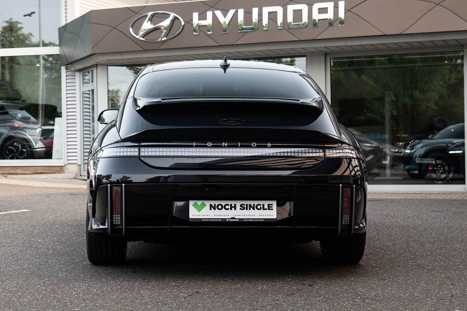 Fahrzeugabbildung Hyundai IONIQ 6 77,4kWh AWD First Edition