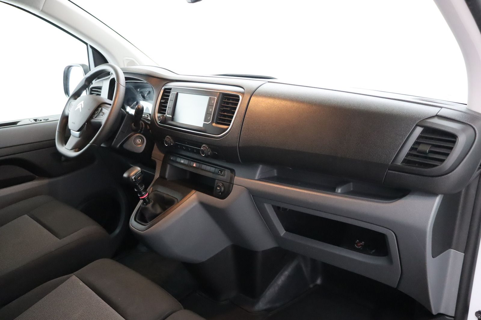 Fahrzeugabbildung Citroën Jumpy Kasten Club L2H1 * Klima * Navi * AHK