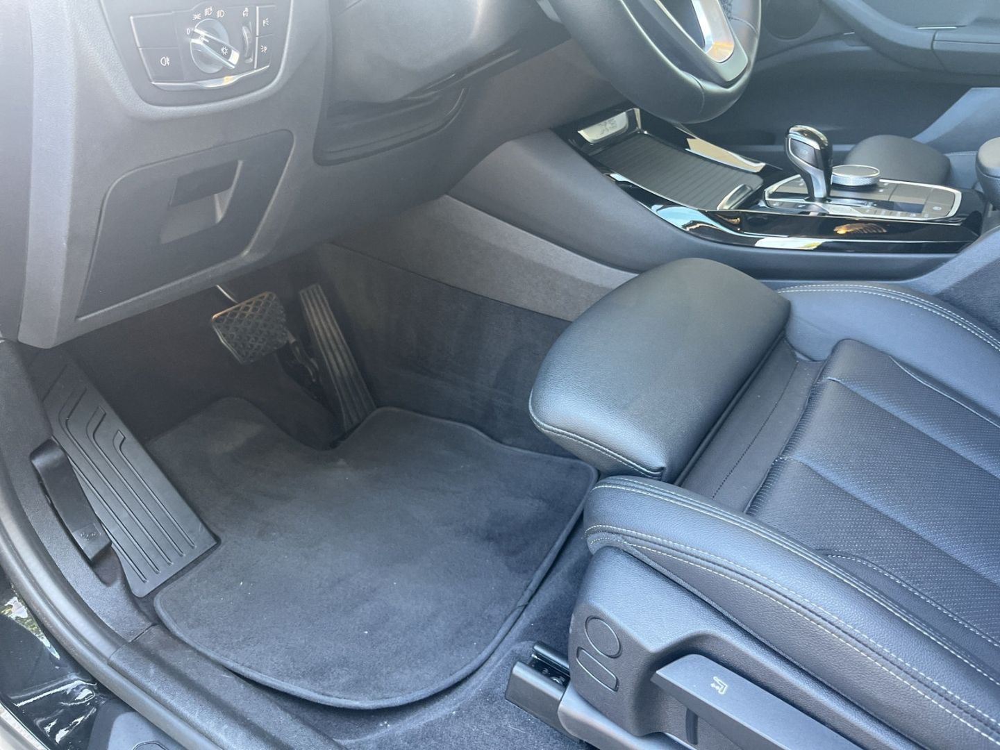 BMW X3 20i xDrive/AHK/Navigation/LED/Tempomat/SHZ foto 11