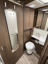 HYMER  ERIBA  HYMERCAR B-Klasse ML I 780 Hubstützen Arktis Autarkie 