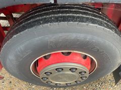 Fahrzeugabbildung Scania 420