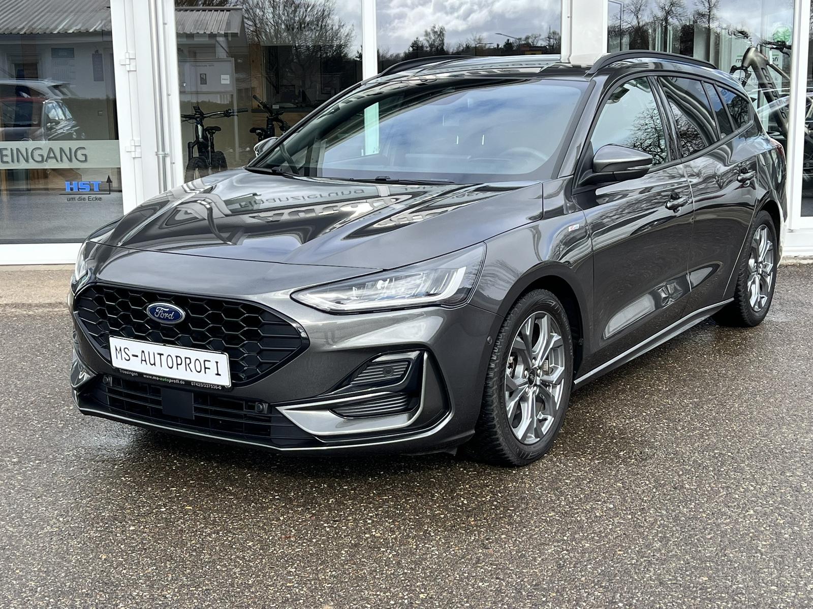 Ford Focus Turnier ST-Line AHK Head-Up Navi Kamera