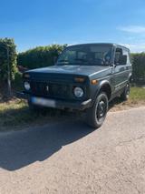 Lada Niva mit TÜV - Lada aus 2003: Niva