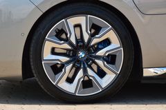 BMW M760 – 7 / 24