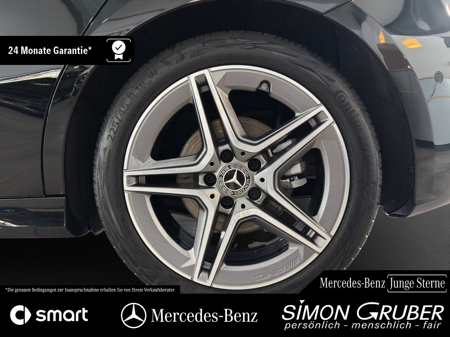 Fahrzeugabbildung Mercedes-Benz A 200 AMG Adv+ Ambi KeyGo MBeam Distronic Kamera