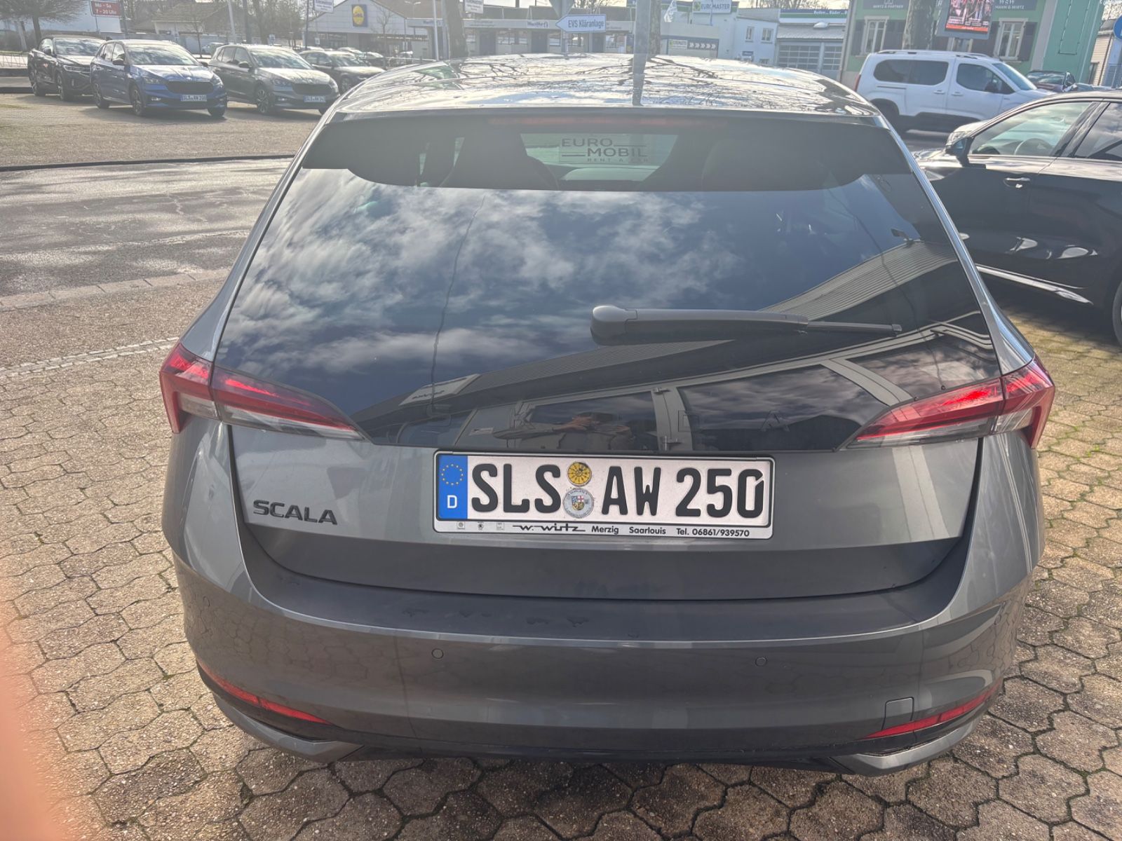 Fahrzeugabbildung SKODA Scala Monte Carlo PANO SHZ