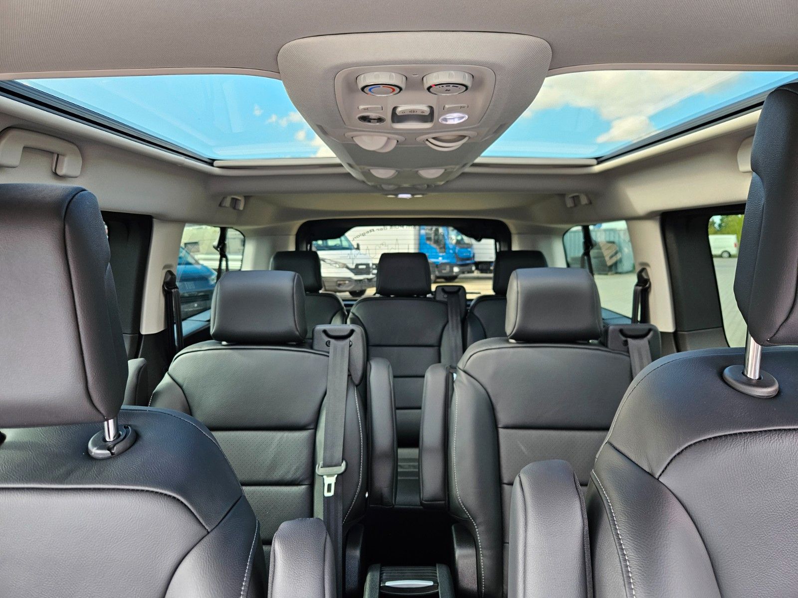 Fahrzeugabbildung Fiat Ulysse 180 BlueHDi L3 Top