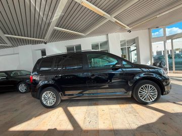 Volkswagen Touran - 4