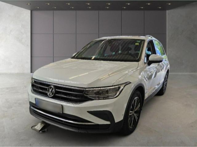Volkswagen Tiguan Active 1.5 TSI DSG LED Navi SHZ RFK