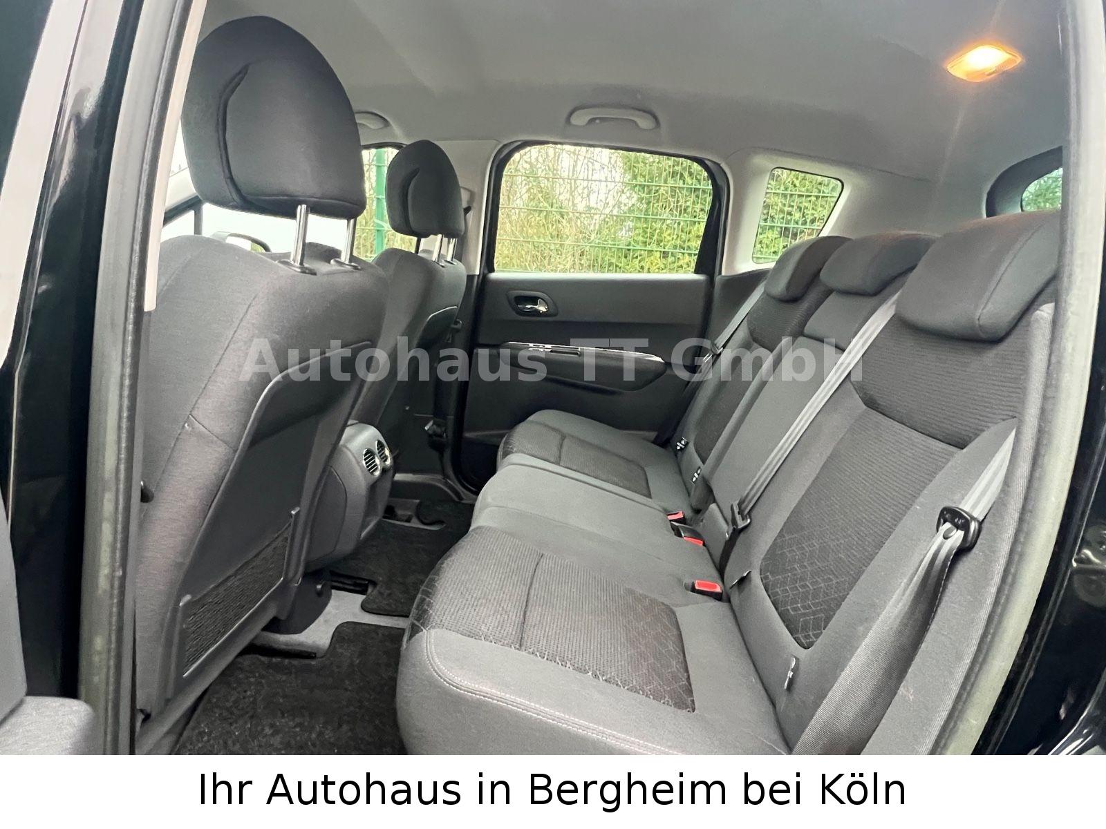 Peugeot 3008 Active 155 THP°Navi°Kamera°1.Hand°67105km°
