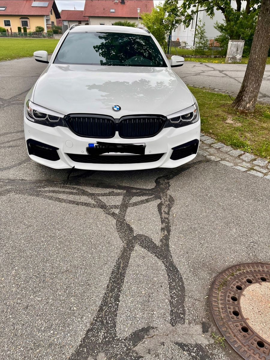 BMW 520d Touring A - Austauschmotor, AHK Sportpaket