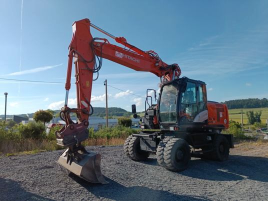 Hitachi ZX170W-5 mit OilQuick OQ70/55 (netto 94.500 €)