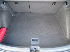 VW Taigo 1.0 TSI Life DSG Navi RFK Climatr VW Taigo 1.0 TSI Life DSG Navi RFK Climatr