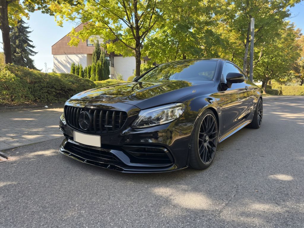 Image of Mercedes-Benz C 63 AMG