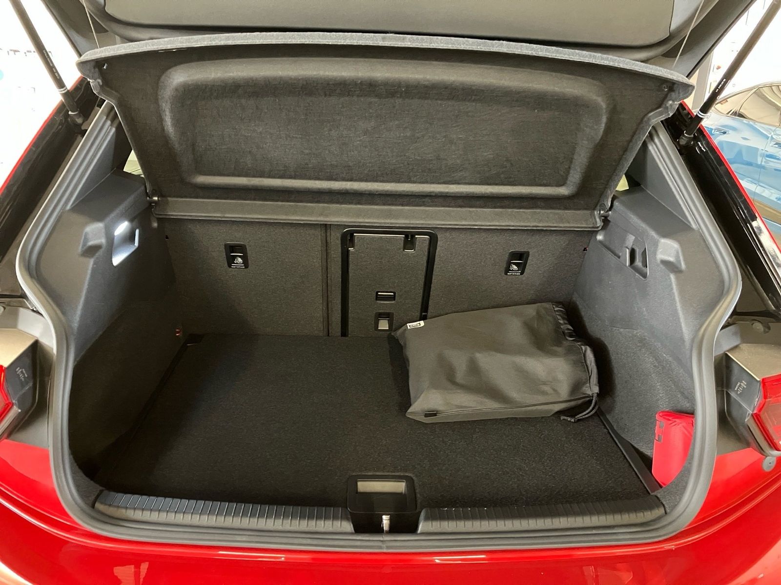 Volkswagen ID.3 - Bild 8