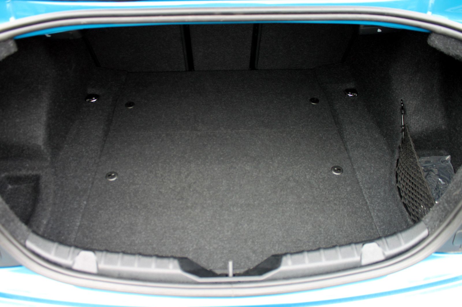 Fahrzeugabbildung BMW M2 Coupé DKG Carbon Dach PDC KAM TEMP H&K LED