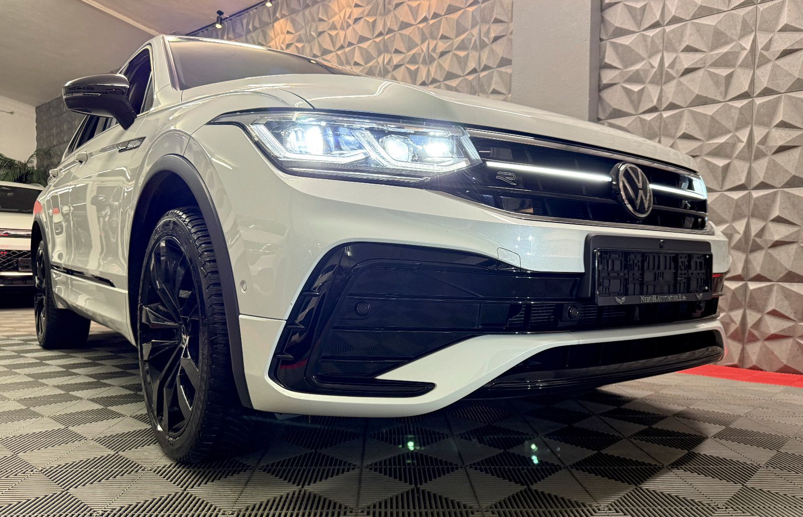 Volkswagen Tiguan Allspace 2.0 TSI DSG 4Motion R-Line DCC foto 4