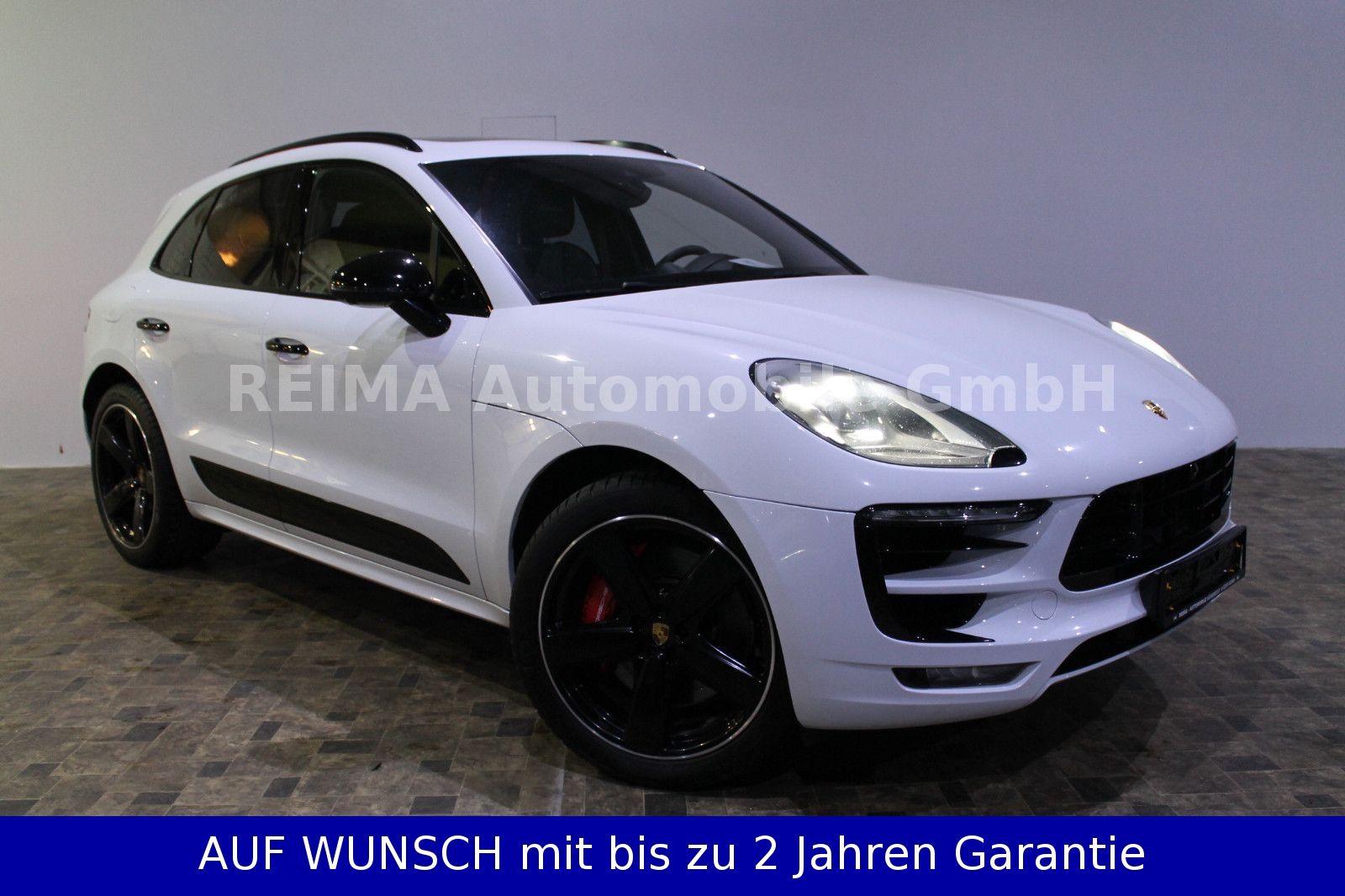 Fahrzeugabbildung Porsche Macan Turbo Performance, Carbon, Pano, Luft