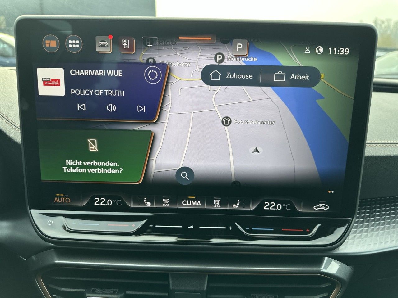 Fahrzeugabbildung CUPRA Leon Sportstourer 1.5 TSI 110 kW (150 PS) 6-Gang - mit KI generiert/bearbeitet