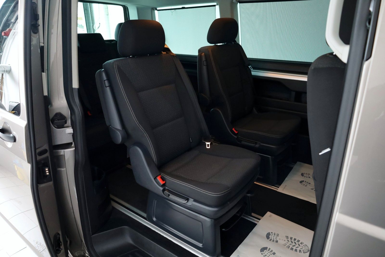 Fahrzeugabbildung Volkswagen T6 Multivan Trendline ACC,SH,PDC,AHK,Allwetter