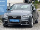 Audi A1 Sportback S line Sportpaket Automatik Navi - Audi A1: Auto